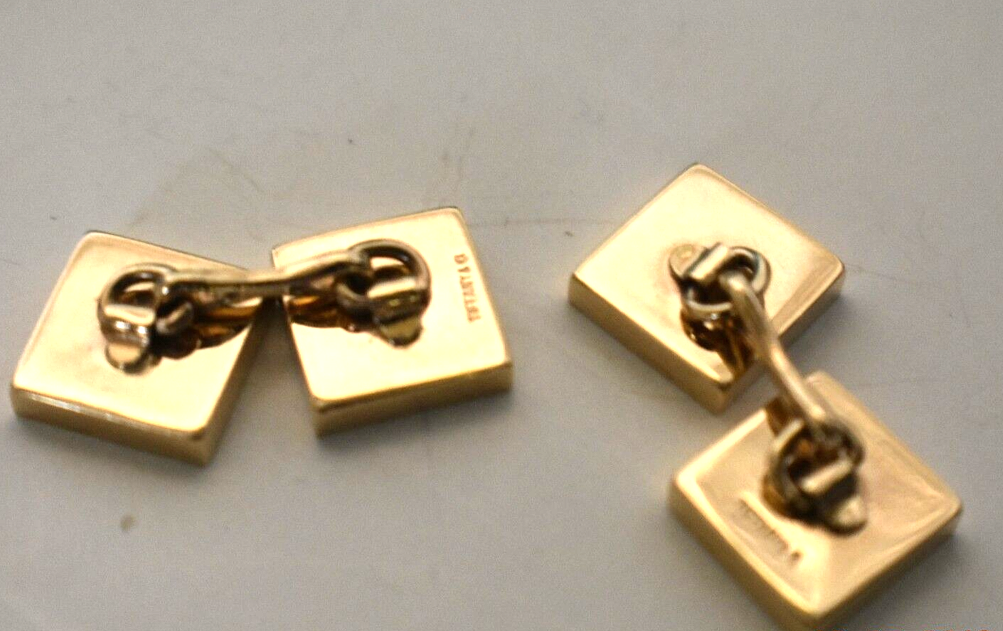 Tiffany & Co Cufflinks Cuff Links Rare Textured 14K Gold Square Ribbed & Pouch