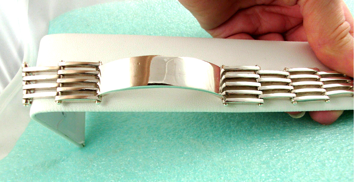 Tiffany & Co Gatelink Gate Link I.D. Bracelet 18K Gold & Sterling Silver Rare
