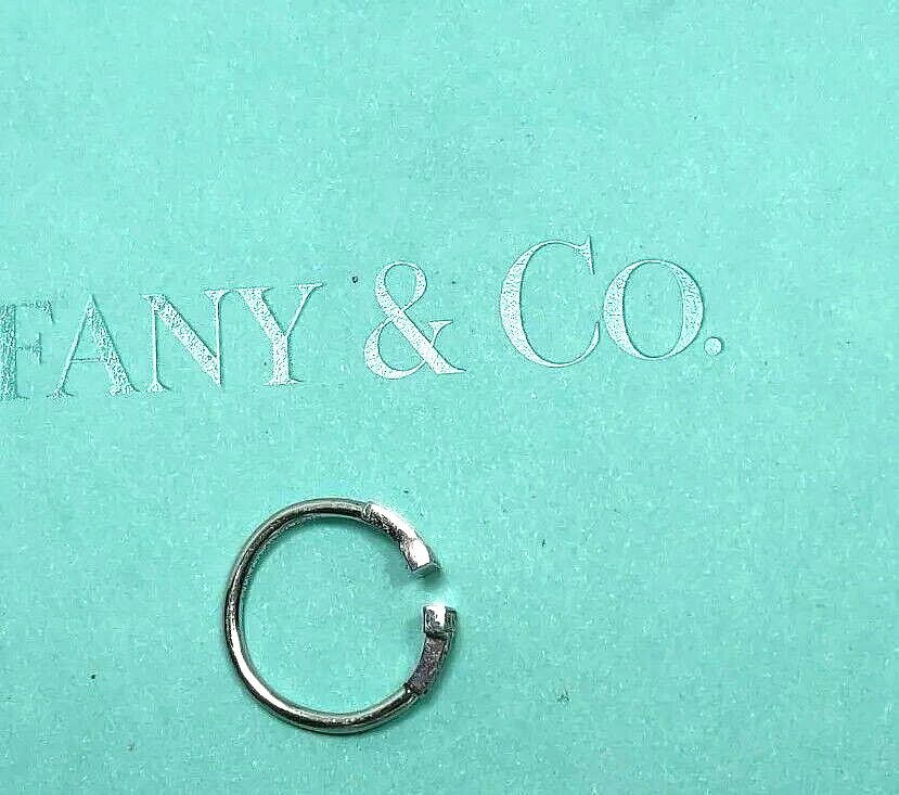 New Tiffany & Co Pave' Diamond T Wire Ring 18K White Gold Size 5, Pouch & Box