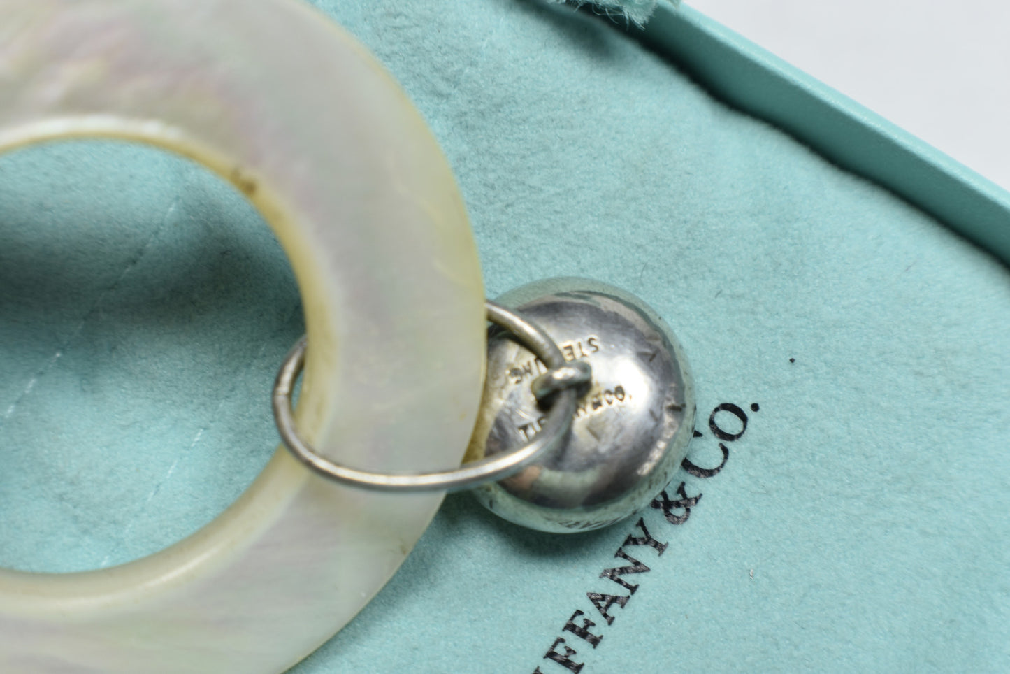Tiffany & Co Mother of Pearl Sterling Silver Teething Ring Rattle Rare w/ All