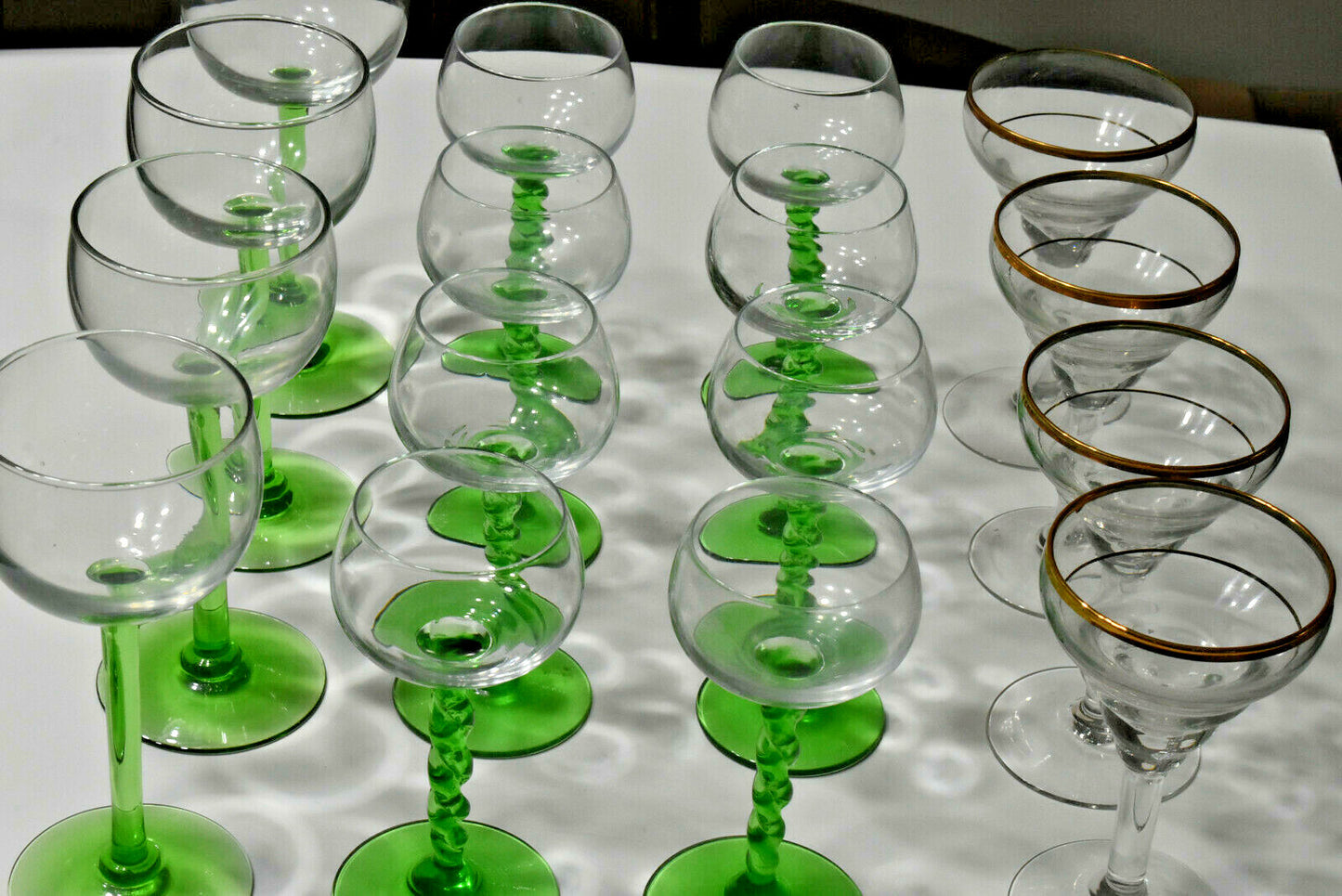 Queen Elizabeth 2 Ocean Cruise Ship 6 Matching Wine Glasses Green Stems- 1967