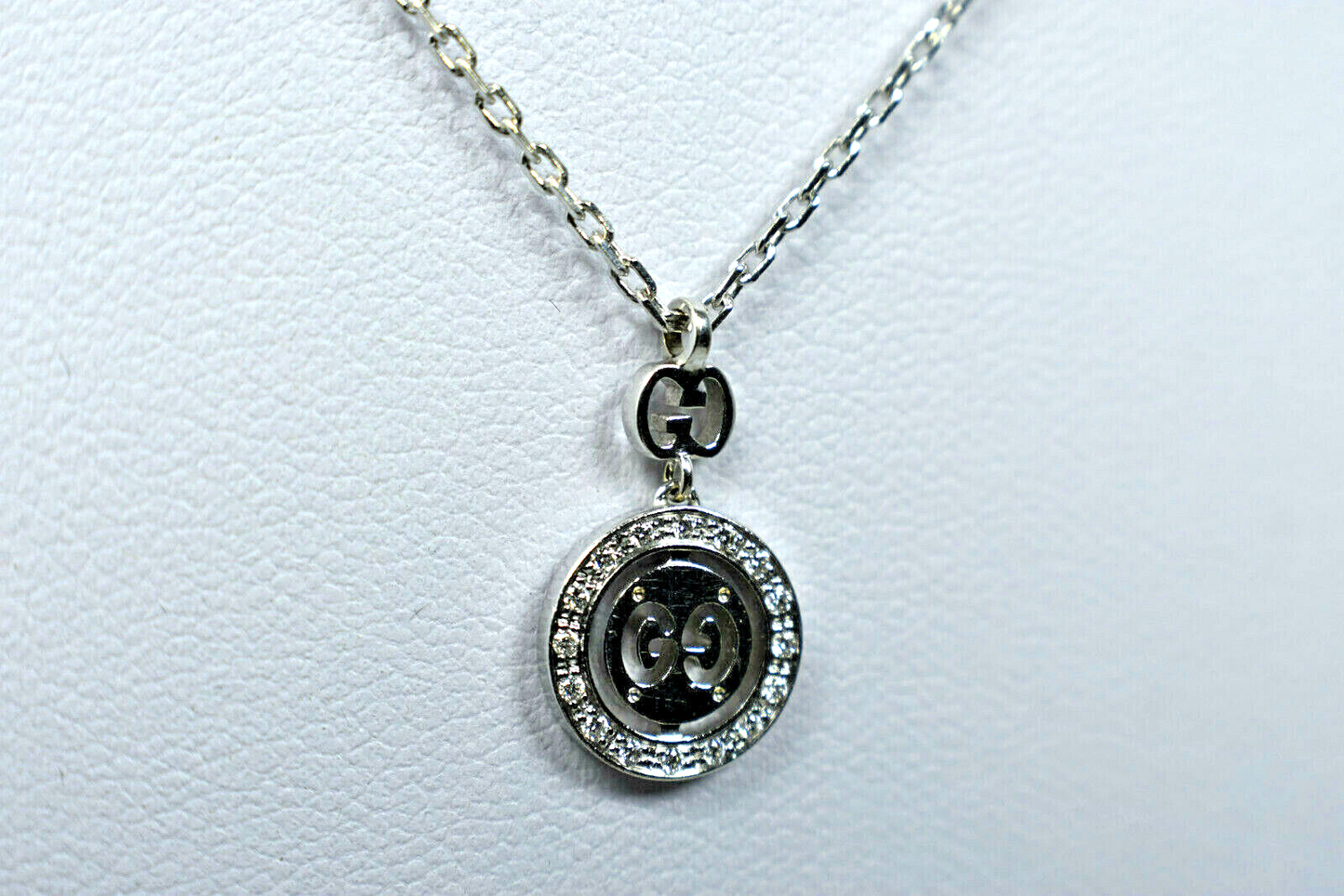 Gucci Gold Diamond Double G Necklace Twirl Icon Logo Pendant Necklace