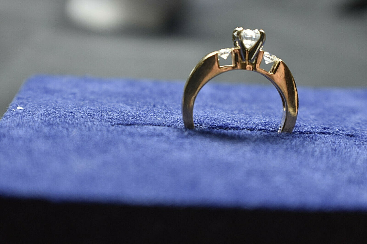 GIA $2500 .75ct D-E I2 Diamond 14K Gold Shane Co. Engagement Wedding Ring, Boxed