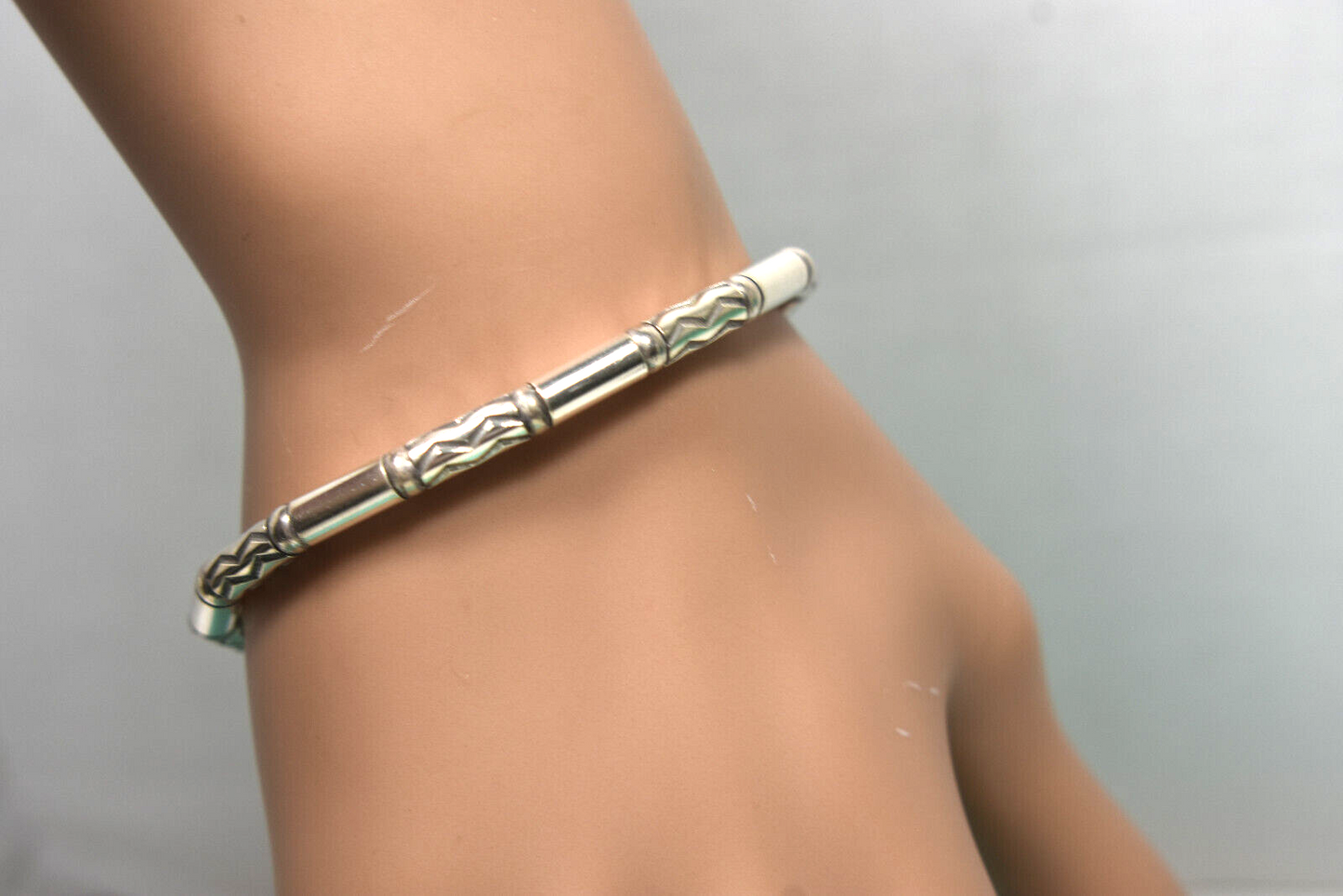 Tiffany &Co Elsa Peretti Rare Continuos Teardrop Bracelet Sterling Silver Vintge