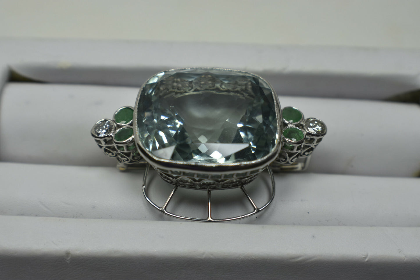 Tiffany & Co 50ct Aquamarine, Diamond, Emerald Platinum Brooch Pin Vintage Rare