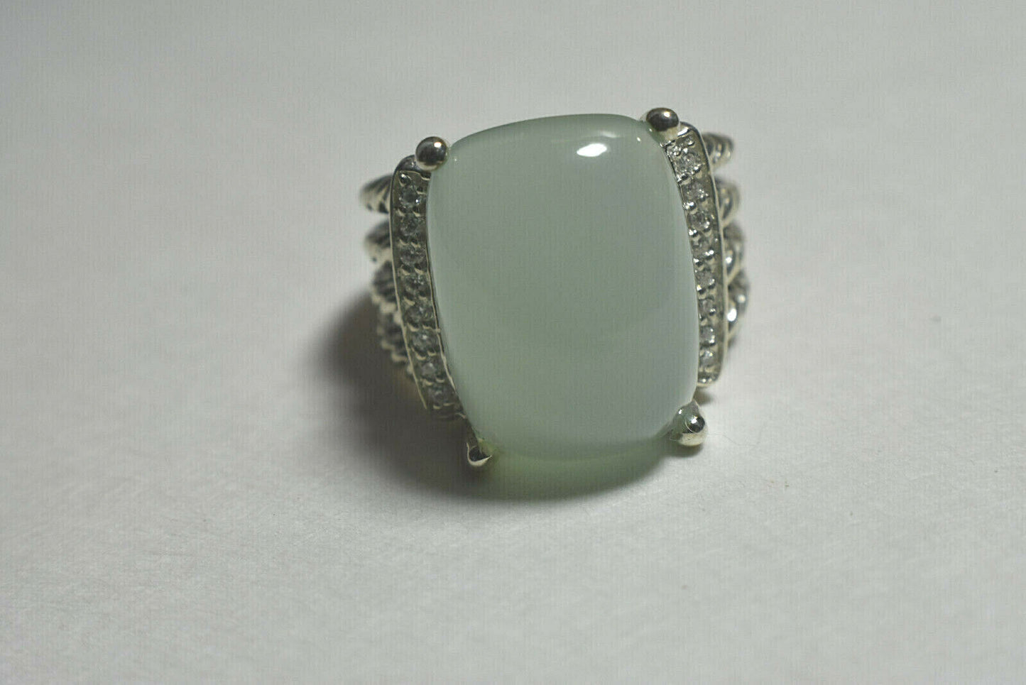 David Yurman Chalcedony Diamond 16 x12mm Wheaton Ring Sterling Silver & Pouch