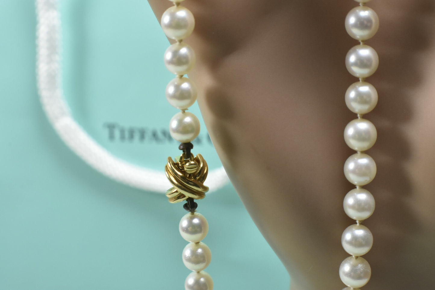 Tiffany & Co Akoya Pearl 18K Yellow Gold Signature X 18" Necklace w/Gift Case