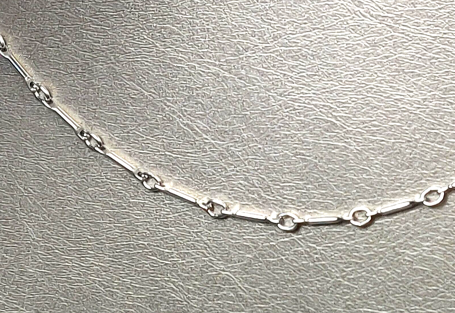 Tiffany & Co Ziegfeld Bar Link & Round Necklace For Pendant or Alone RARE 18"
