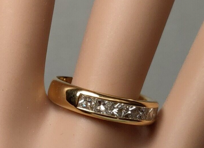 Tiffany & Co 1.21 ct Diamond Channel Princess D-VVS1 Gold Band 18K