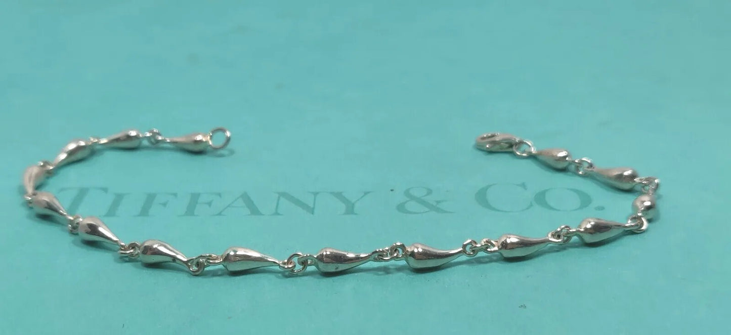 Tiffany &Co Elsa Peretti Rare Continuos Teardrop Bracelet Sterling Silver Vintge