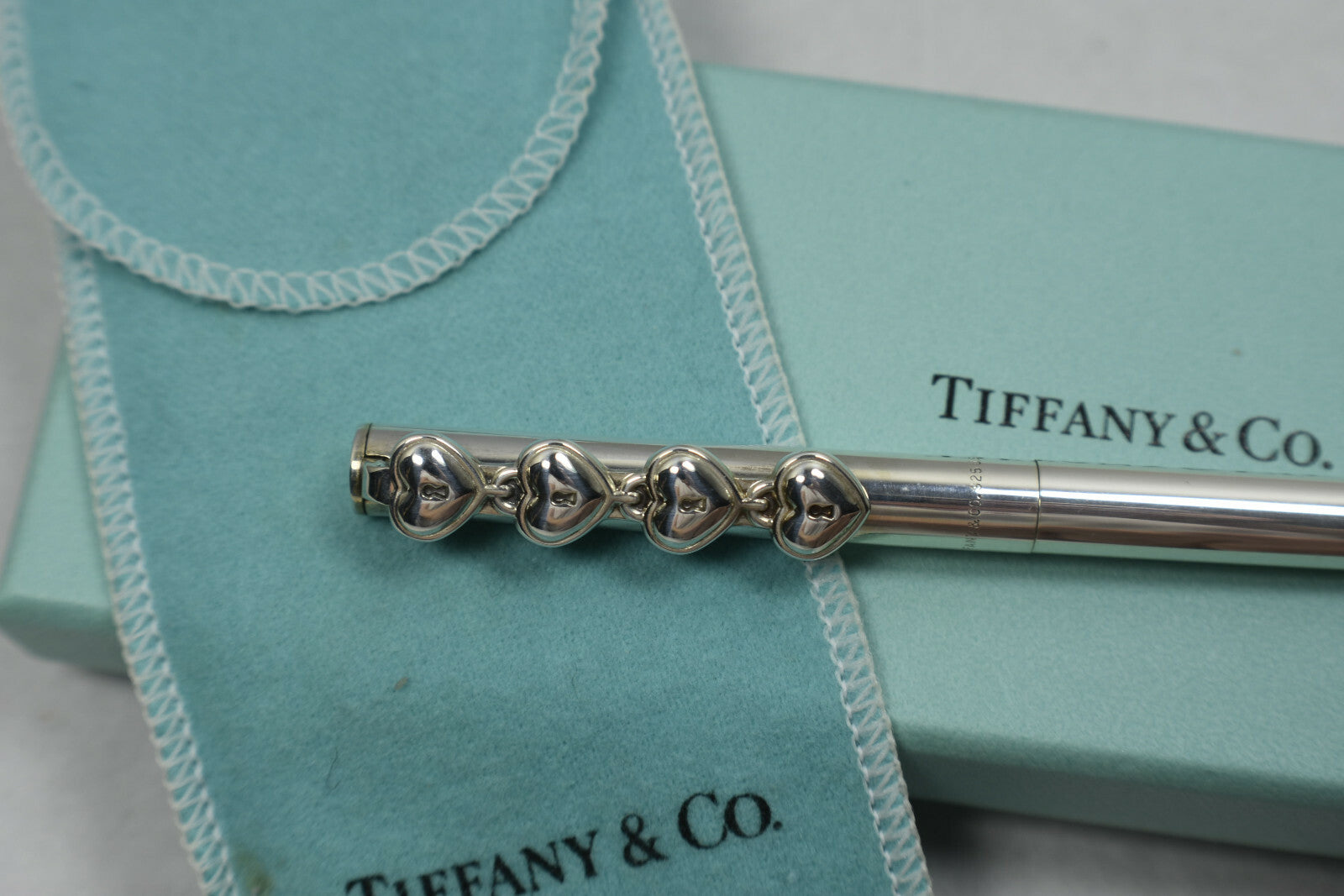 Tiffany & Co 4 Heart Padlocks Ink Pen Sterling Silver Pouch & Box Rare Vintage