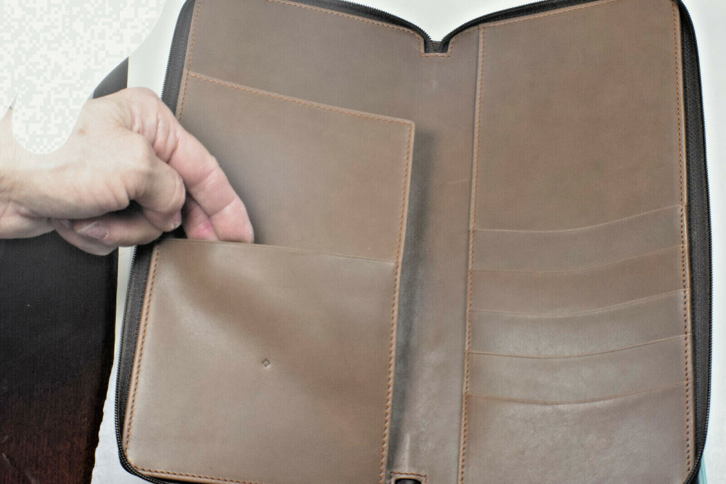 New Tiffany & Co. Continental Zip Around Wallet Brown Leather, Pochette