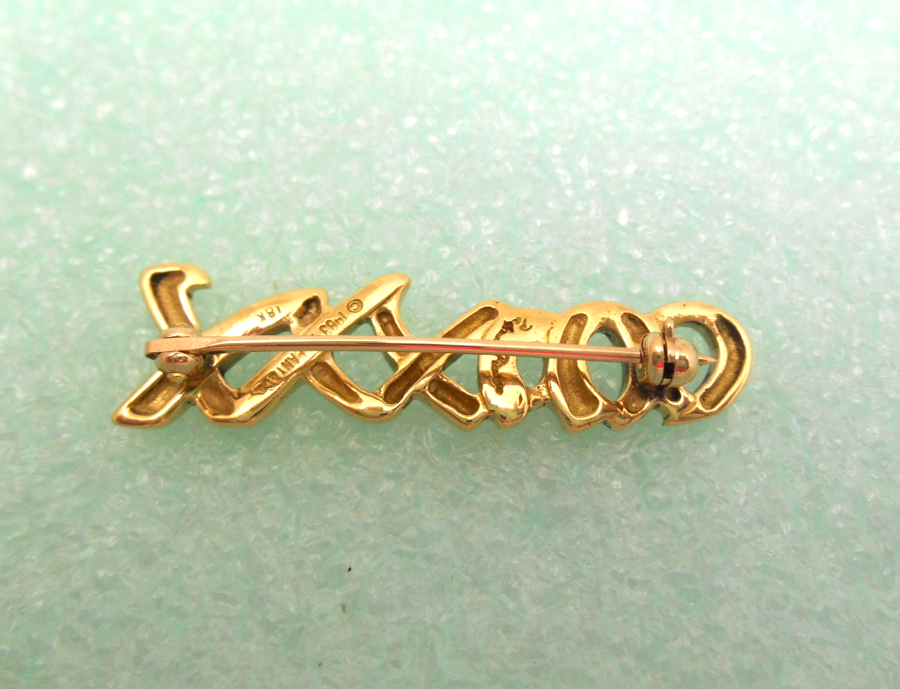 Tiffany & Co / Picasso 18K Gold Graffiti Brooch Pin XO Hugs Kisses Numbered