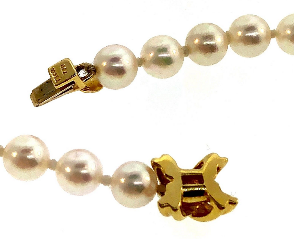 Tiffany & Co 18K Gold Akoya Pearl Signature X 18" Strand Necklace w/ Suede Case