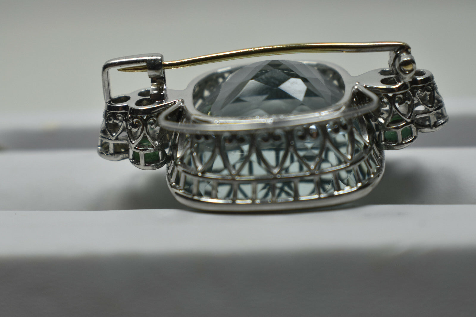 Tiffany & Co 50ct Aquamarine, Diamond, Emerald Platinum Brooch Pin Vintage Rare