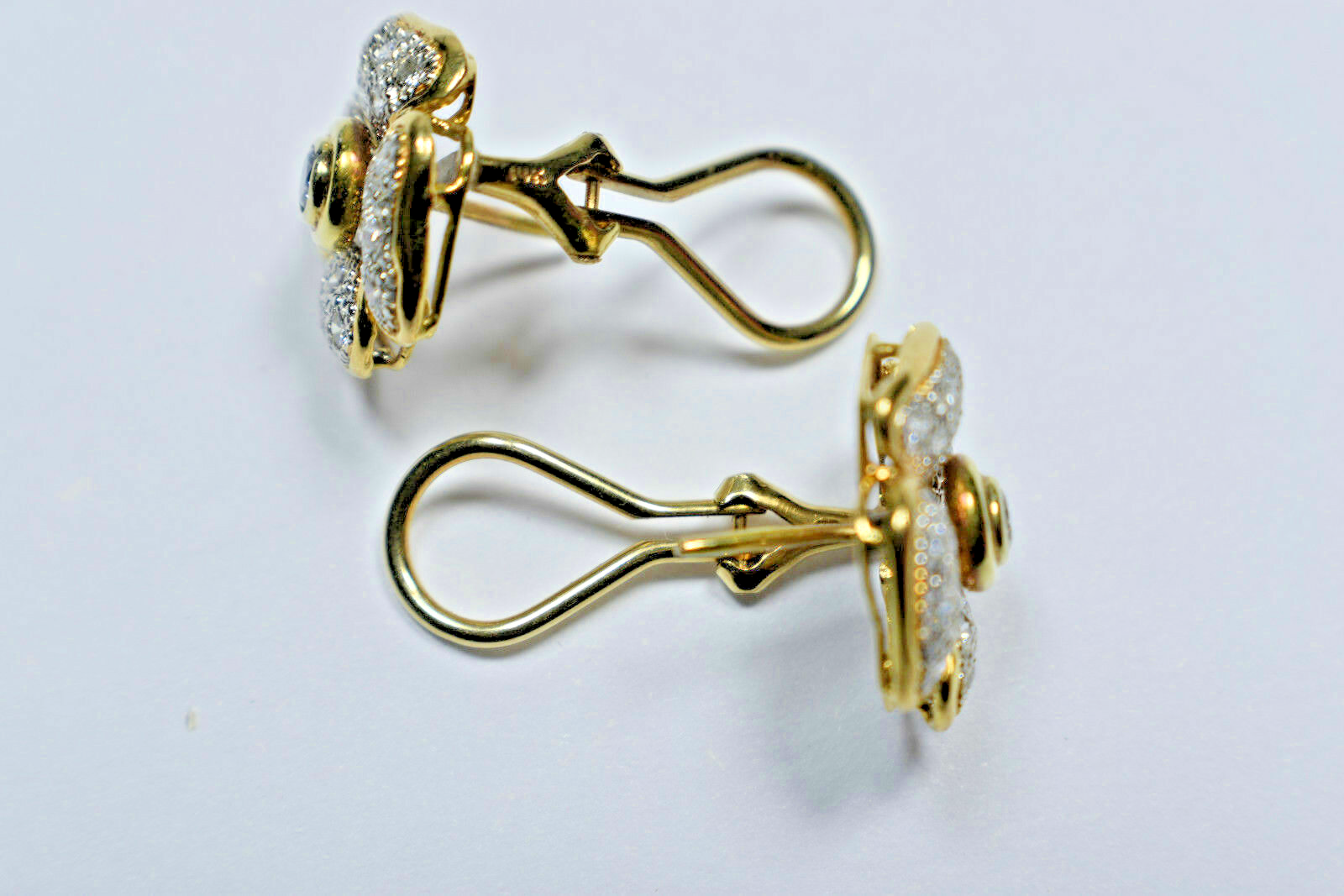 1ct Diamond 14K 2-Tone Gold 4 Leaf Clover Designer Flower Earrings 9 Gram FG VS1