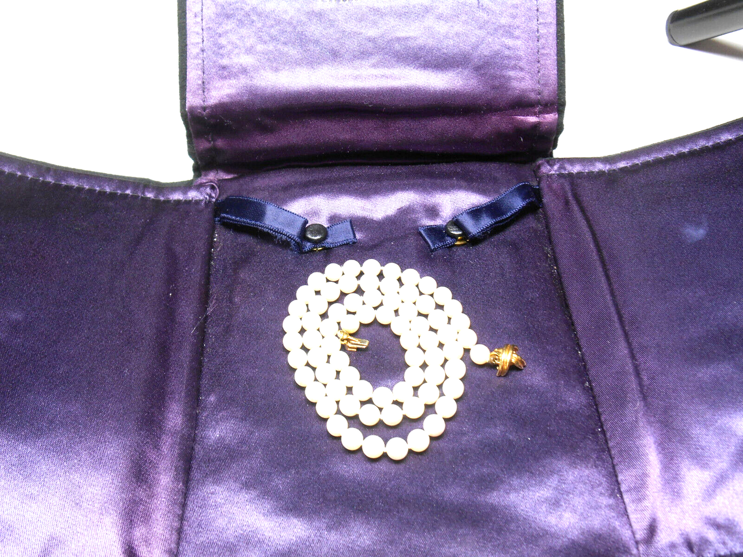 Tiffany & Co 18K Gold Akoya Pearl Signature X 18" Strand Necklace w/ Suede Case