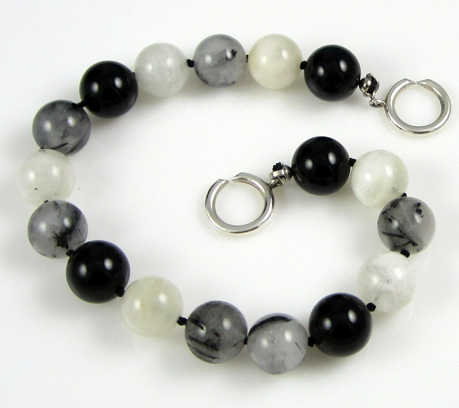 Tiffany & Co Paloma Picasso Rare Moonstone Quartz Onyx Bead Bracelet & Pouch