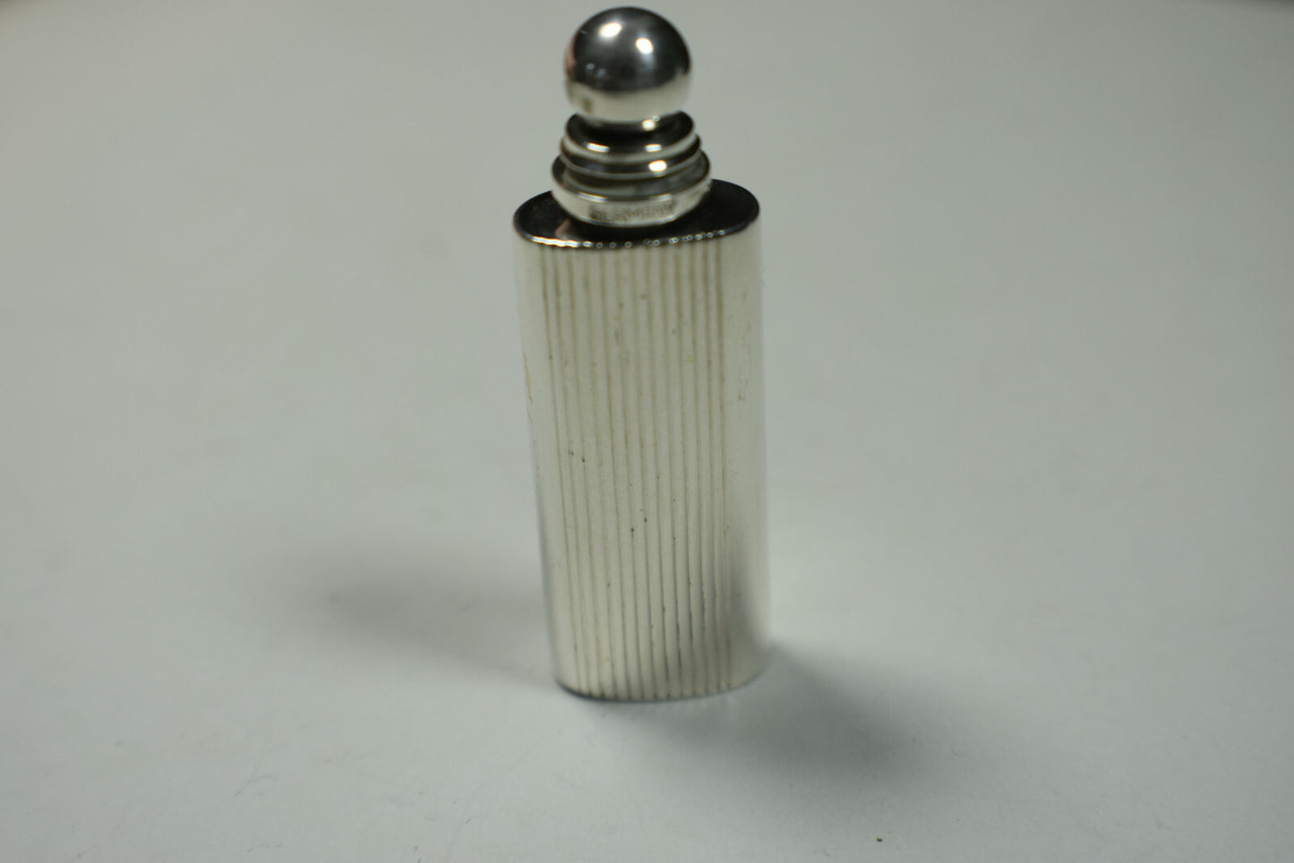 Tiffany & Co. Oval Grooved Mini Perfume Bottle Handbag Size Sterling Silver Rare