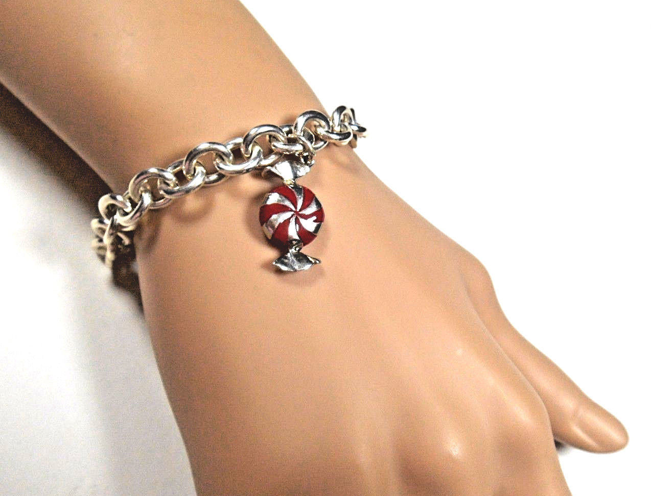Tiffany & Co Enamel Candy Twist Bon Bon Bracelet Bangle Link Chain Pouch Silver
