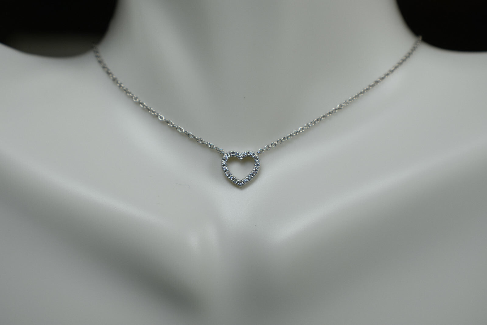 Tiffany & Co Metro 18K Gold Mini Heart Diamond Pendant 16" with Pouch