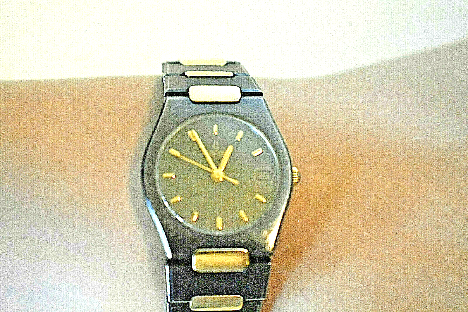 Ladies Concord 18K Gold Plate & Black SS Swiss Date Watch, Boxed, 23mm Rare