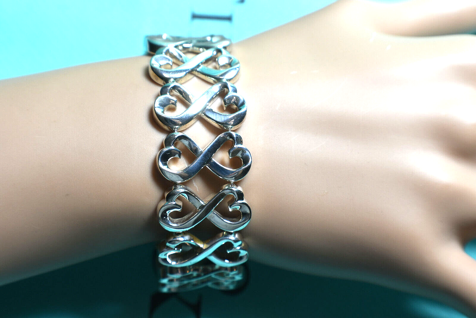 RARE Tiffany & Co Double Loving Hearts Bracelet Silver WIDE Pouch & Box