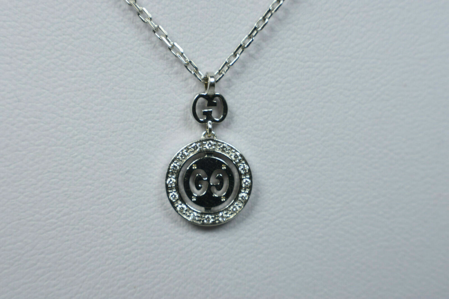 Gucci Double GG Love Britt 18K Gold Diamond Icon Logo Pendant Necklace Pouch Box