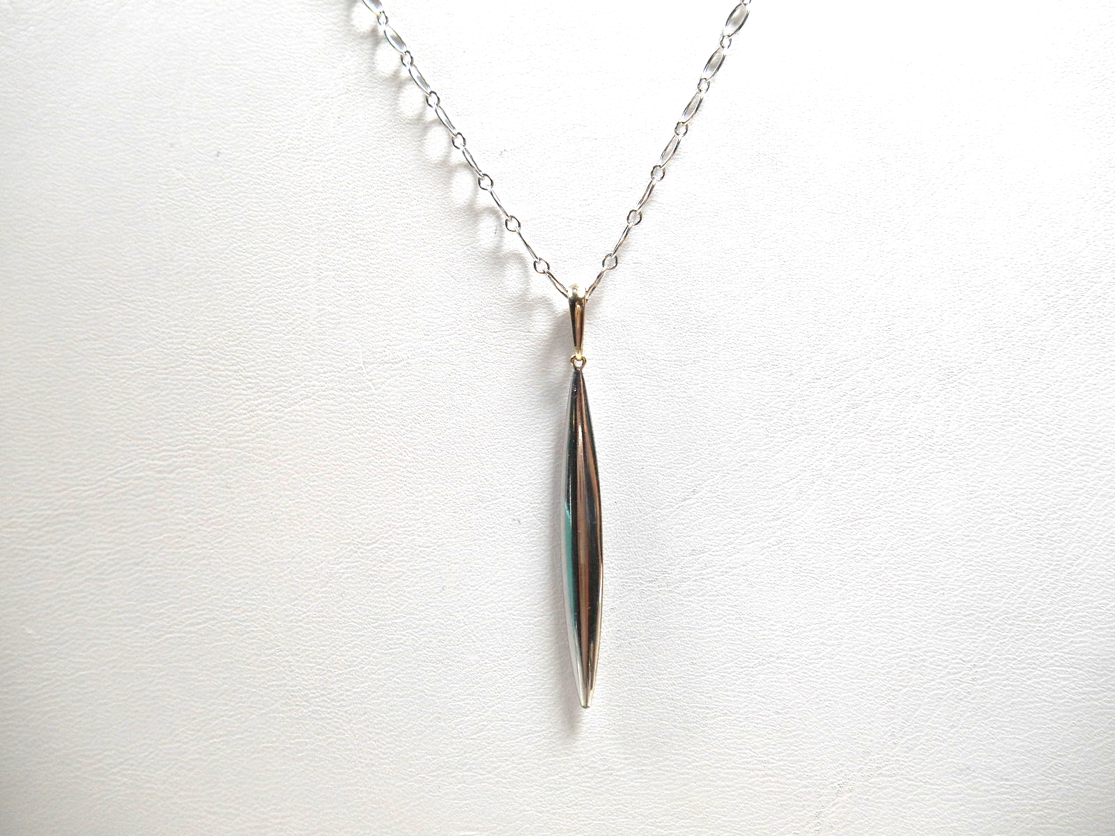 RARE Tiffany & Co. 18K White Gold Feather Marquise Link Necklace w/ Box & Pouch