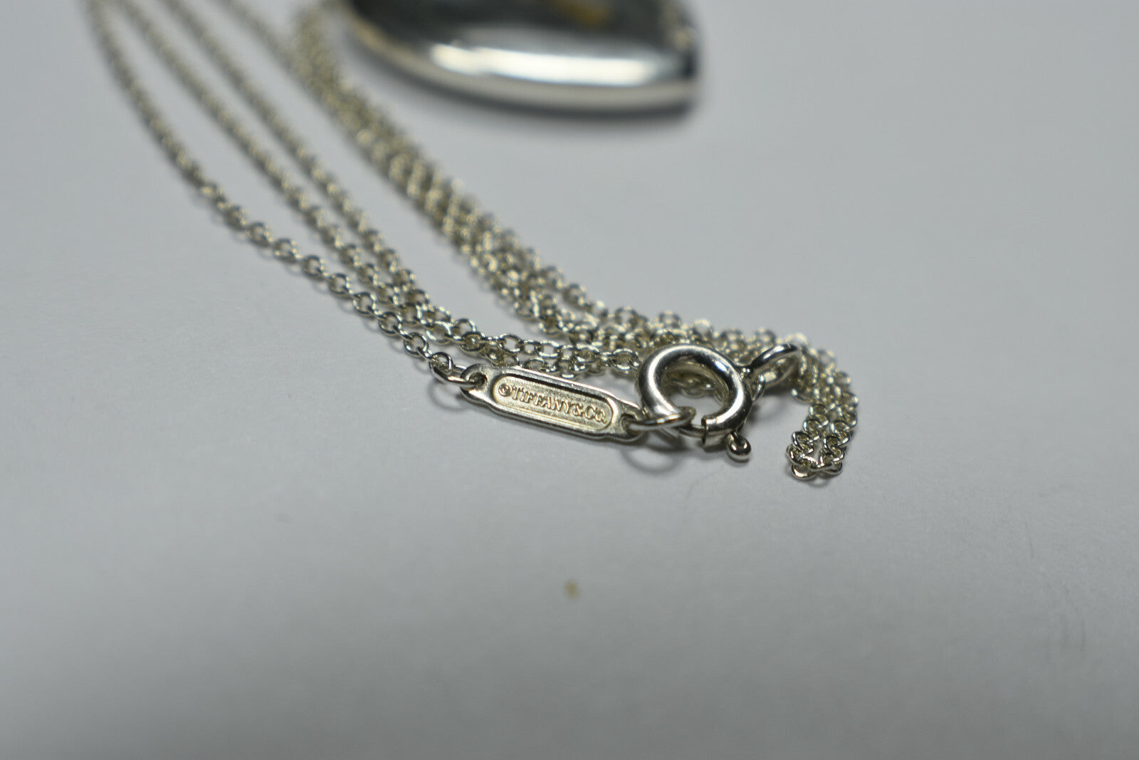 Vintage Tiffany &Co 1" Silver Padlock Heart Lock Heavy Chain Necklace 16"
