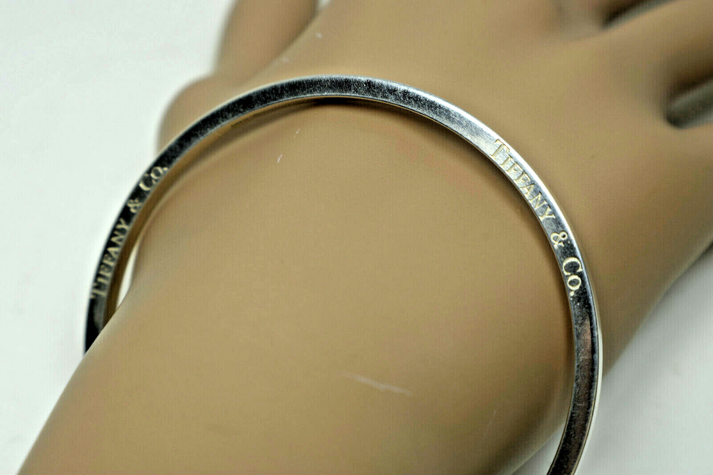Tiffany & Co Icon Bangle Bracelet Italy Sterling Silver Vintage, Rare