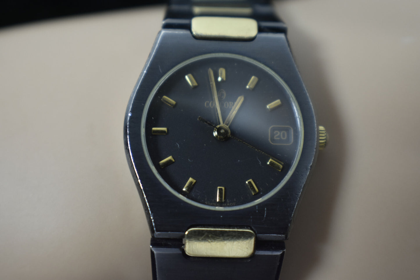 RARE Ladies Concord 18K Gold Gun Metal Black SS Swiss Date Watch w/ Box
