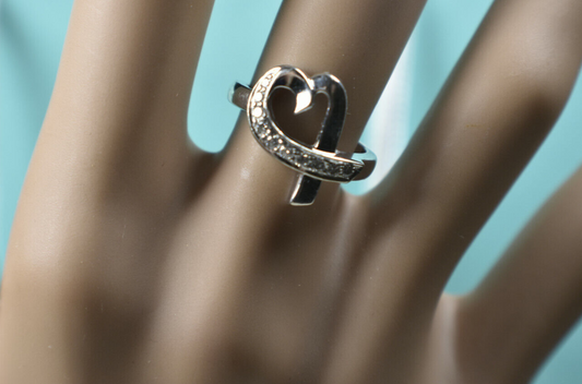 Tiffany &Co Picasso 18kt White Gold Solid Diamond Loving Heart Ring Sizable, Box