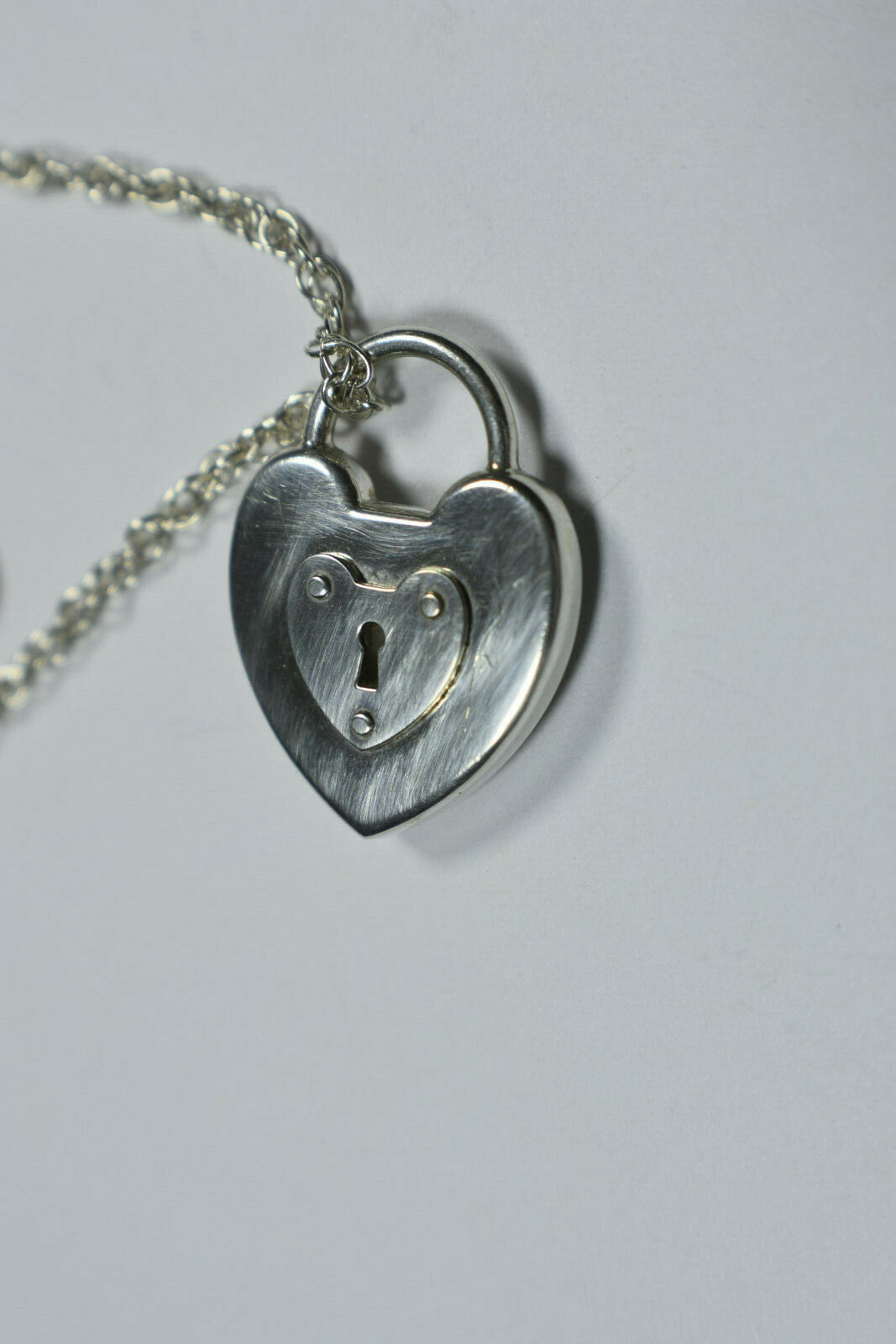 Vintage Tiffany &Co 1" Silver Padlock Heart Emblem Lock Heavy Chain Necklace 18"