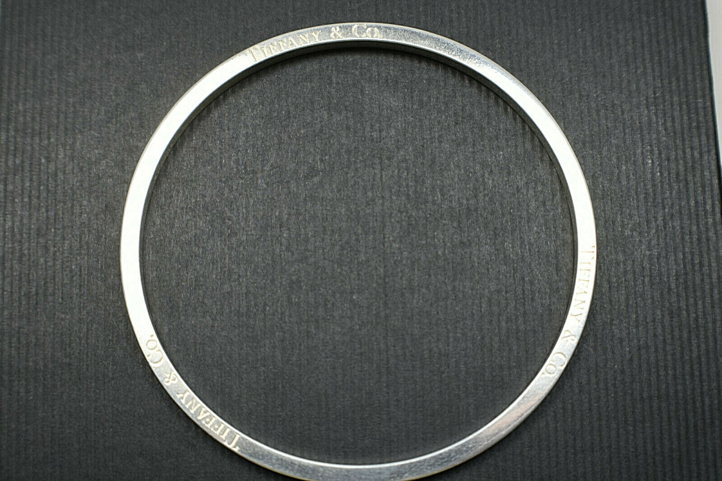 Tiffany & Co Icon Bangle Bracelet Italy Sterling Silver Vintage, Rare