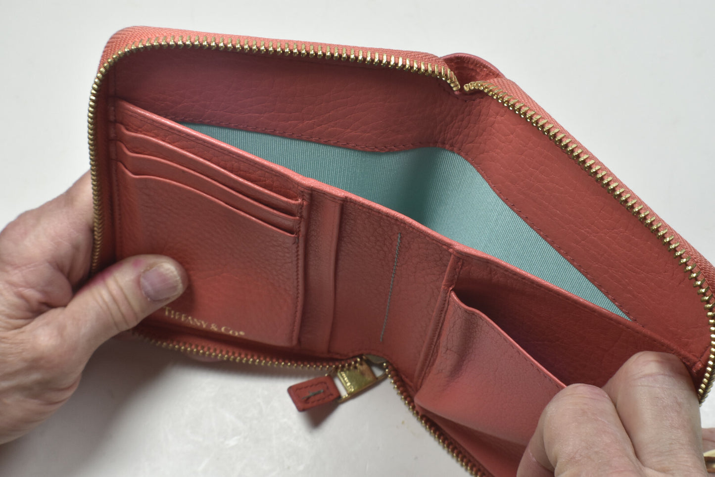 Tiffany & Co Orange Grain Leather Zip Around Wallet w/ Box & Ribbon Etc VGC