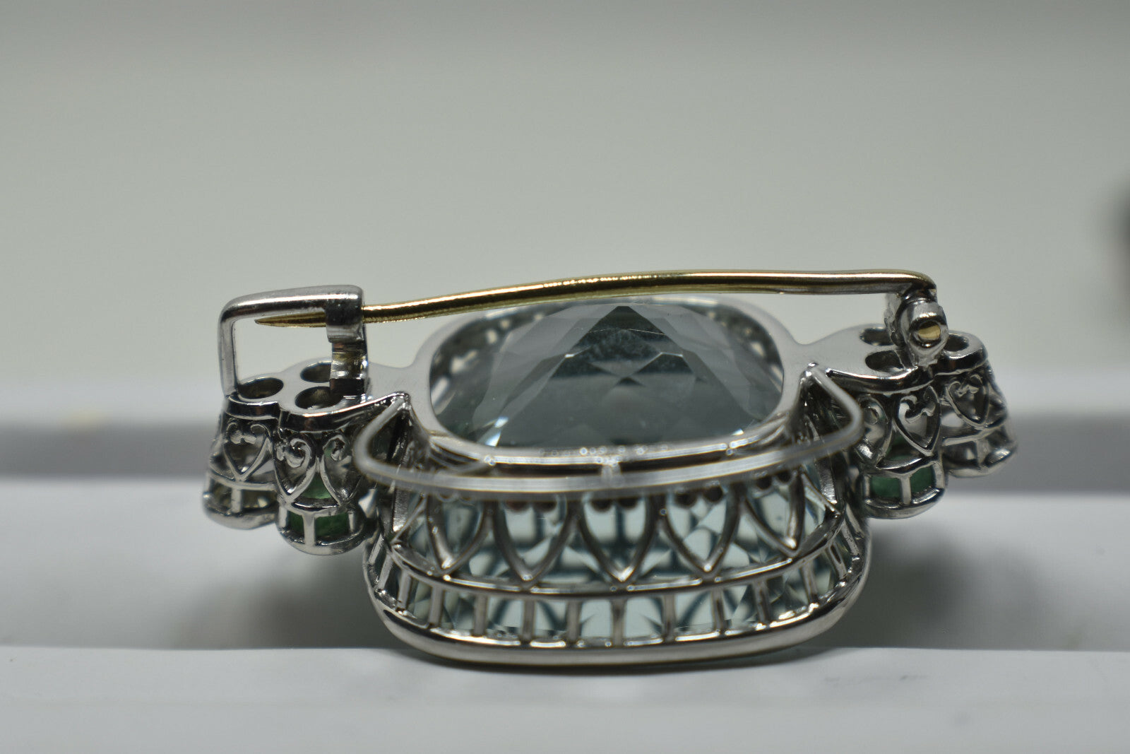 Tiffany & Co 50ct Aquamarine, Diamond, Emerald Platinum Brooch Pin Vintage Rare