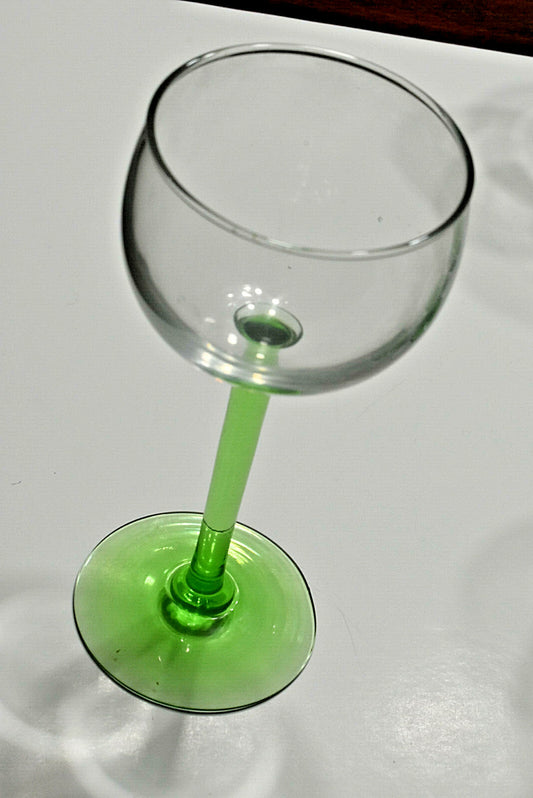 Queen Elizabeth 2 Ocean Cruise Ship 6 Matching Wine Glasses Green Stems- 1967