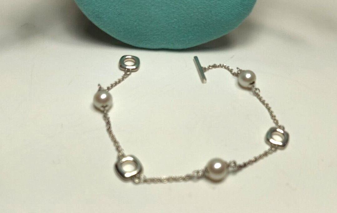 Vintage Tiffany &Co Akoya Pearls Cushion Toggle Silver Bracelet 7" Rare