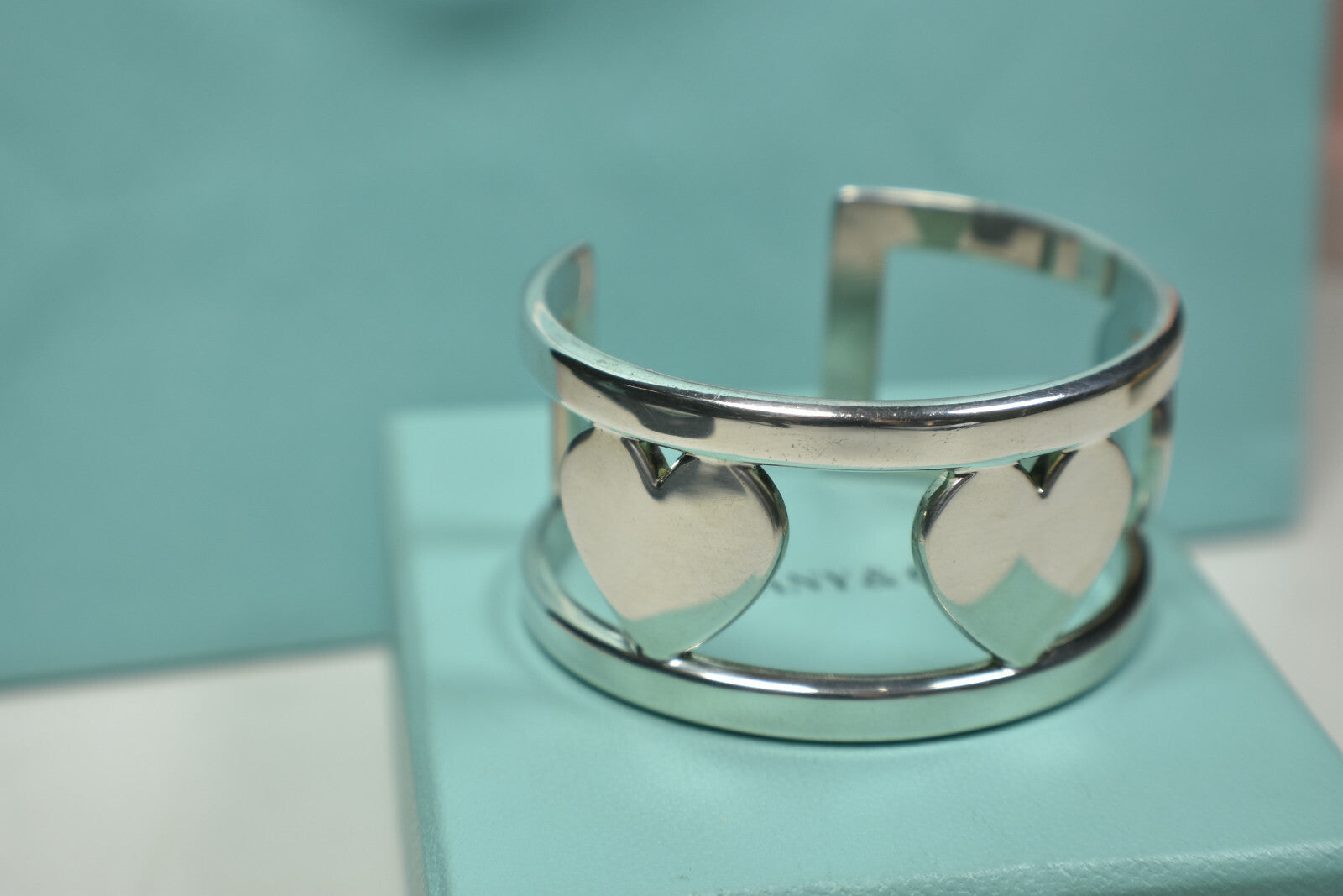 Tiffany &Co Silver Stencil Heart Wide Element Cuff Bangle Bracelet w/ Pouch, Box