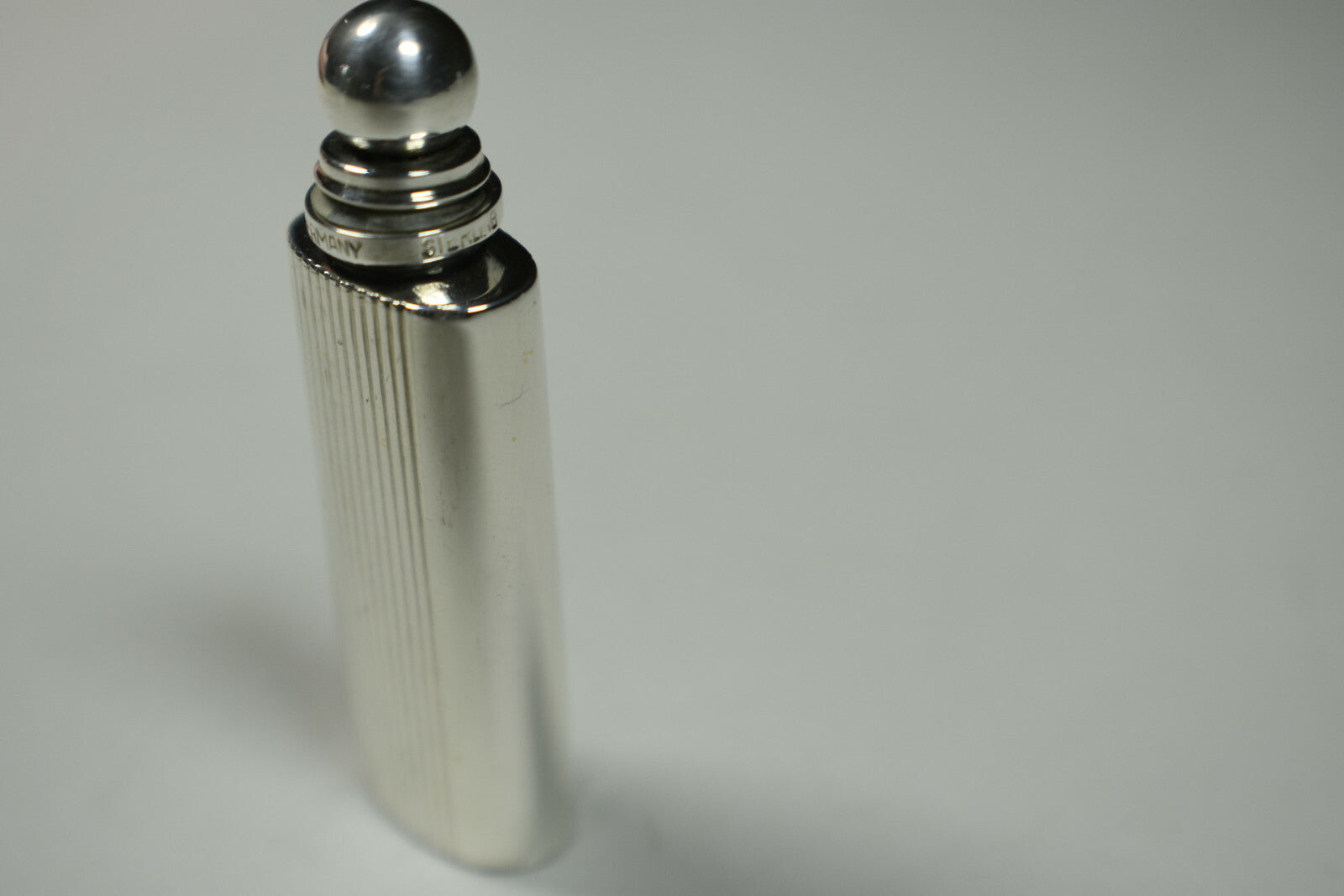 Tiffany & Co. Oval Grooved Mini Perfume Bottle Handbag Size Sterling Silver Rare