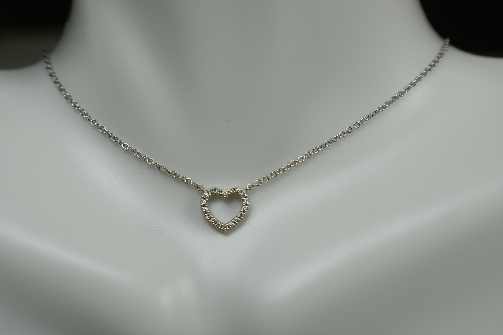 Tiffany & Co Metro 18K Gold Mini Heart Diamond Pendant 16" with Pouch