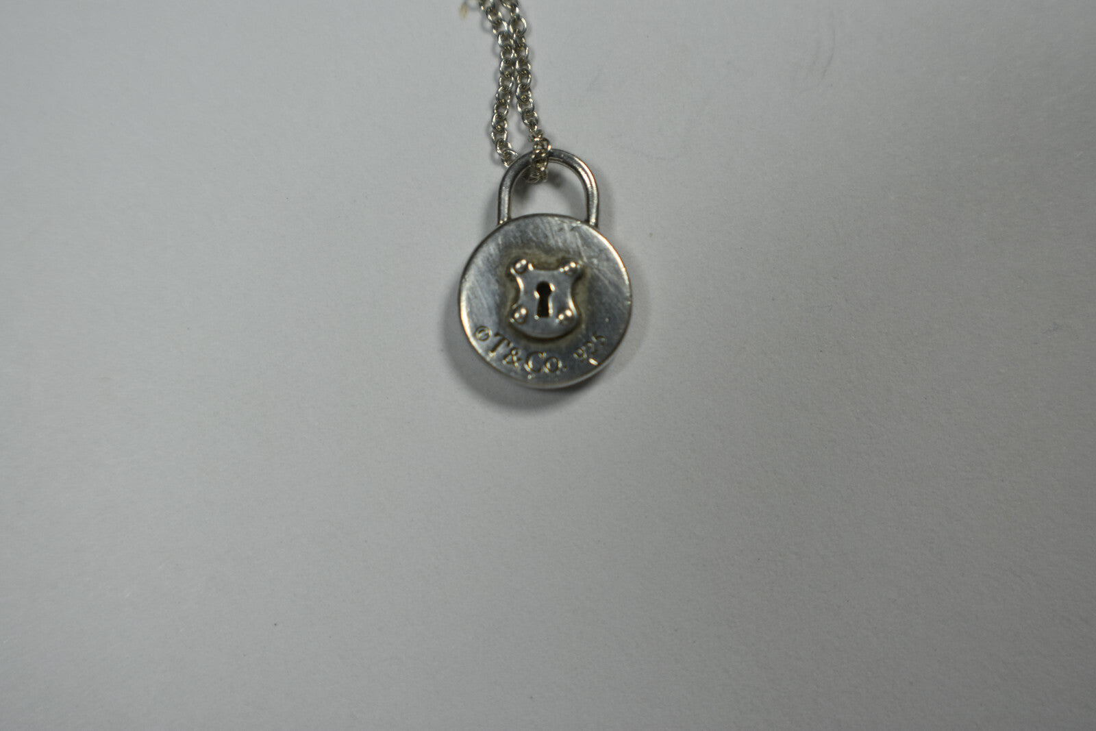 Vintage Tiffany &Co Round Silver Emblem Padlock Lock & Chain Necklace 16"