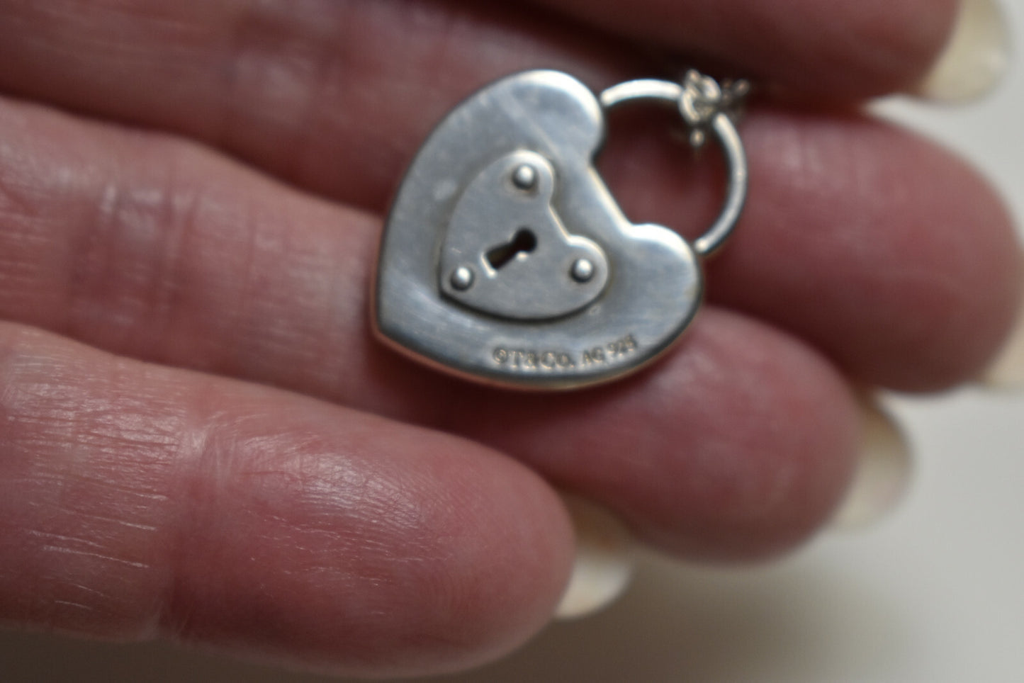 Tiffany & Co 1" Silver Heart Emblem Padlock Lock Heavy Chain Necklace 18"