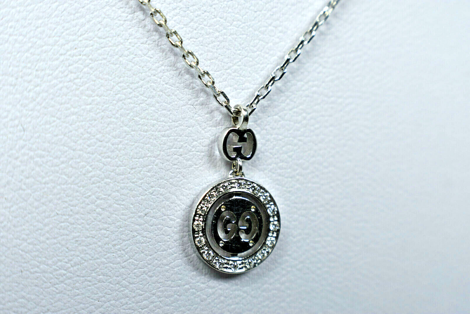 Gucci Gold Diamond Double G Necklace Twirl Icon Logo Pendant Necklace
