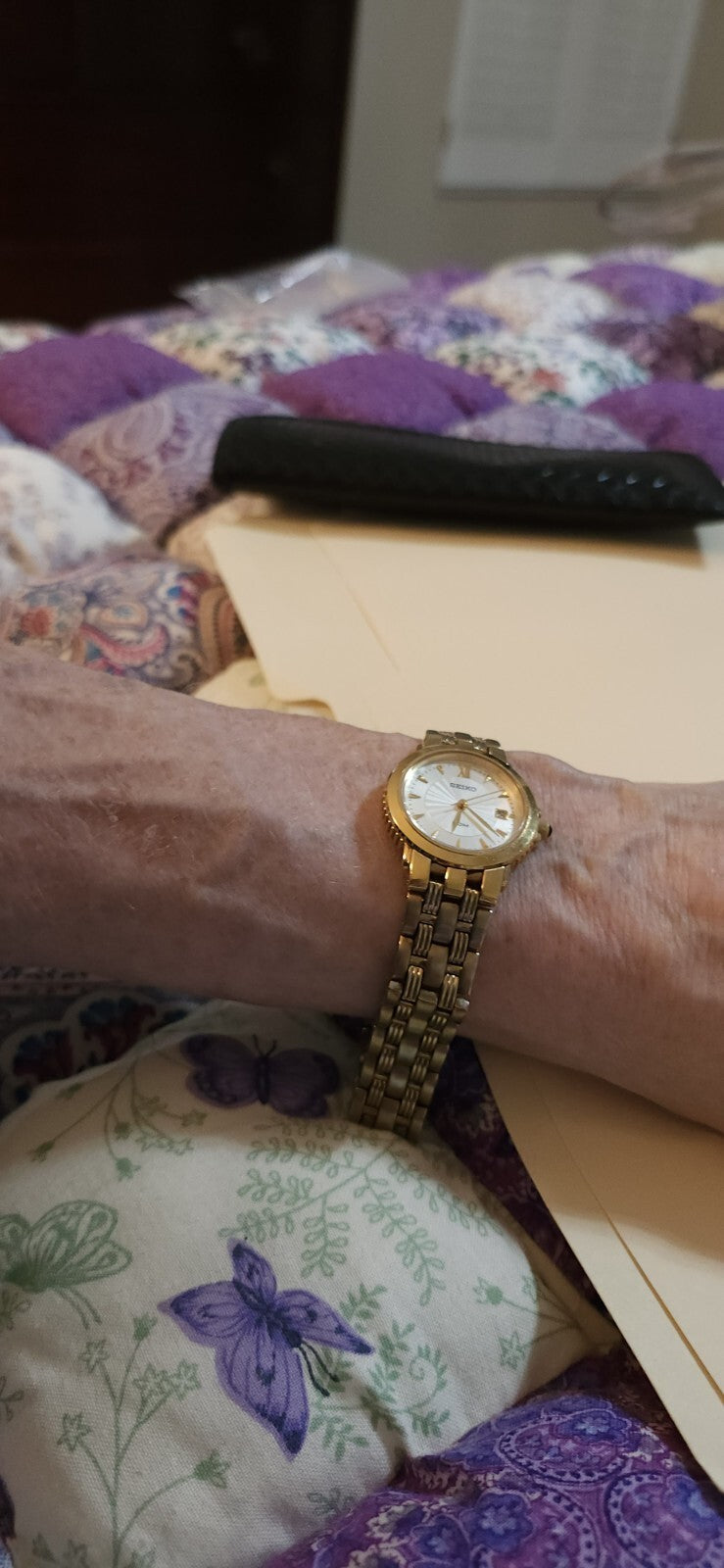 Ladies Seiko Sunburst Date Watch SS & Gold