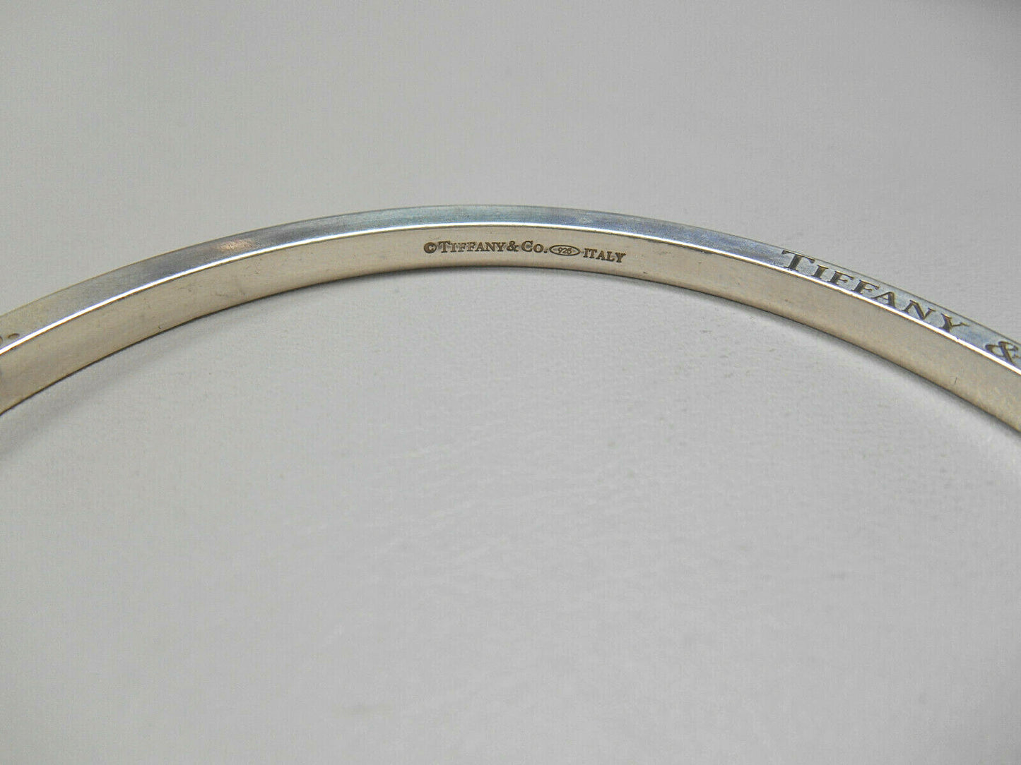 Tiffany & Co Icon Bangle Bracelet Italy Sterling Silver Vintage, Rare