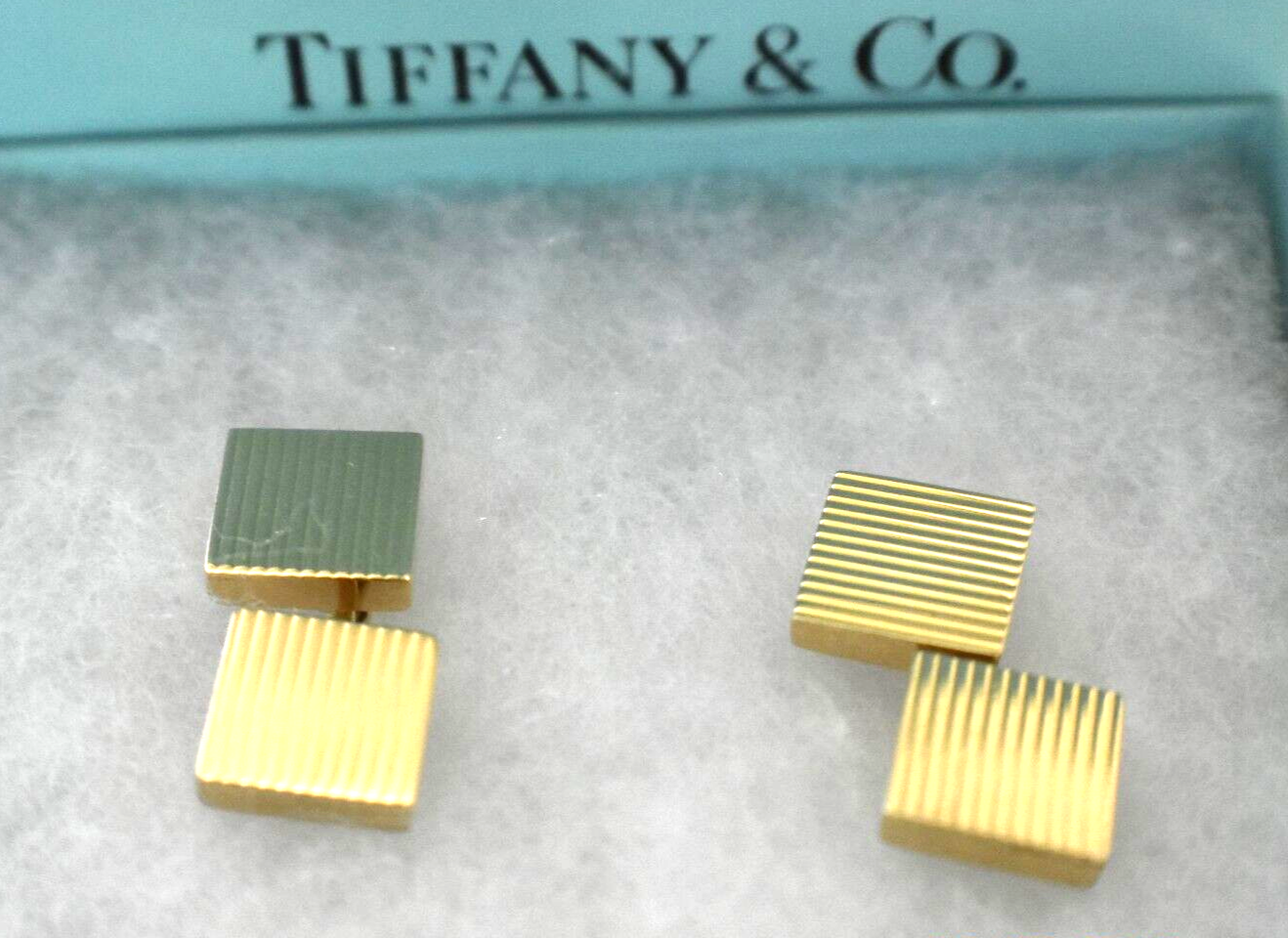 Tiffany & Co Cufflinks Cuff Links Rare Textured 14K Gold Square Ribbed & Pouch