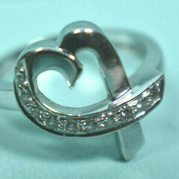 Tiffany &Co Picasso 18kt White Gold Solid Diamond Loving Heart Ring Sizable, Box