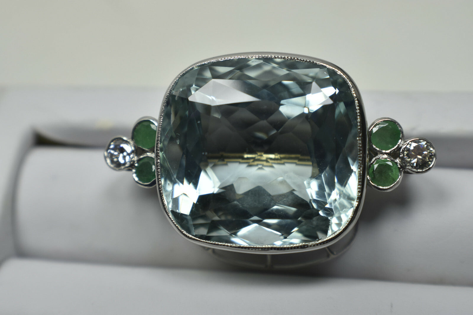 Tiffany & Co 50ct Aquamarine, Diamond, Emerald Platinum Brooch Pin Vintage Rare